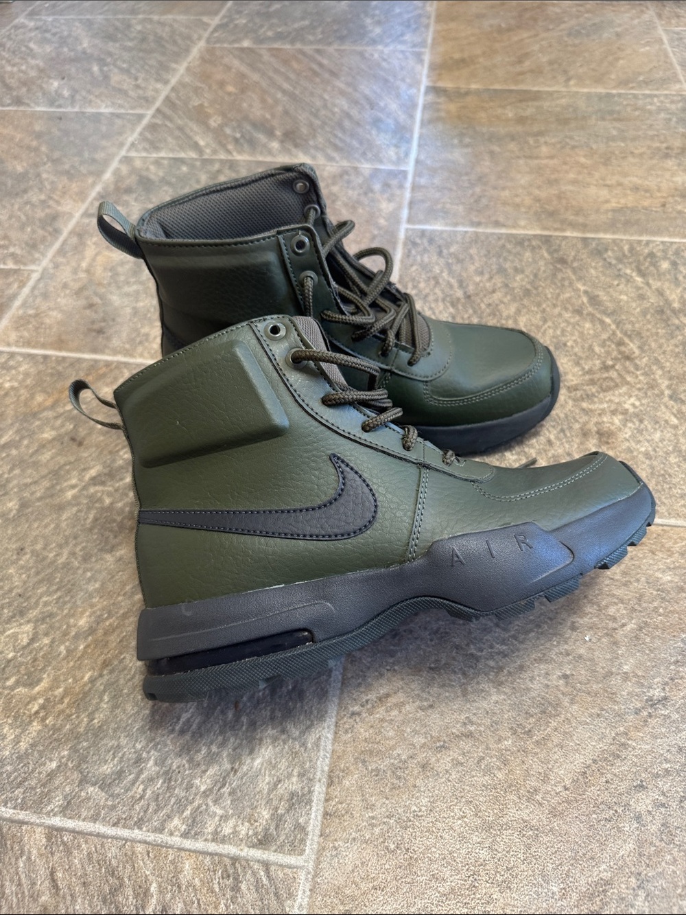 Nike Olive Green and Black Mid-Top Air Boots